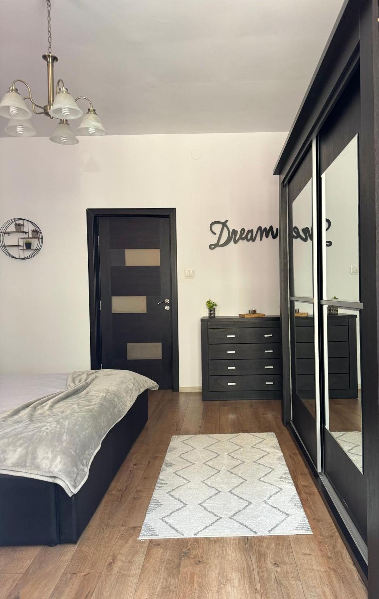 Ada'S Luxury Apartament&Studio - Old City Braşov Esterno foto